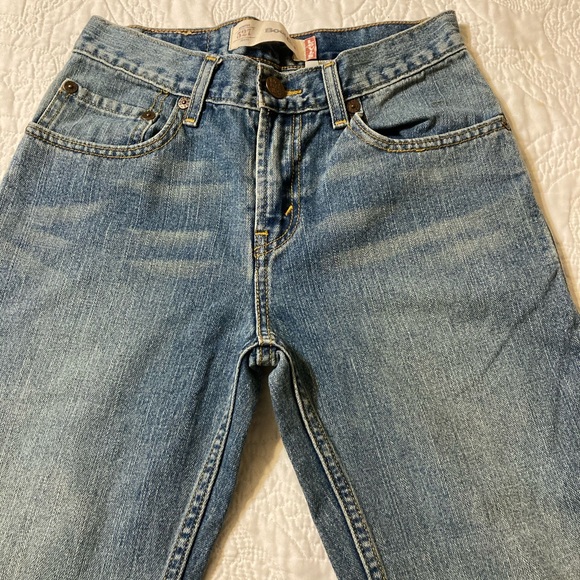 2 pairs Levi’s Blue Jean pants - Picture 2 of 5
